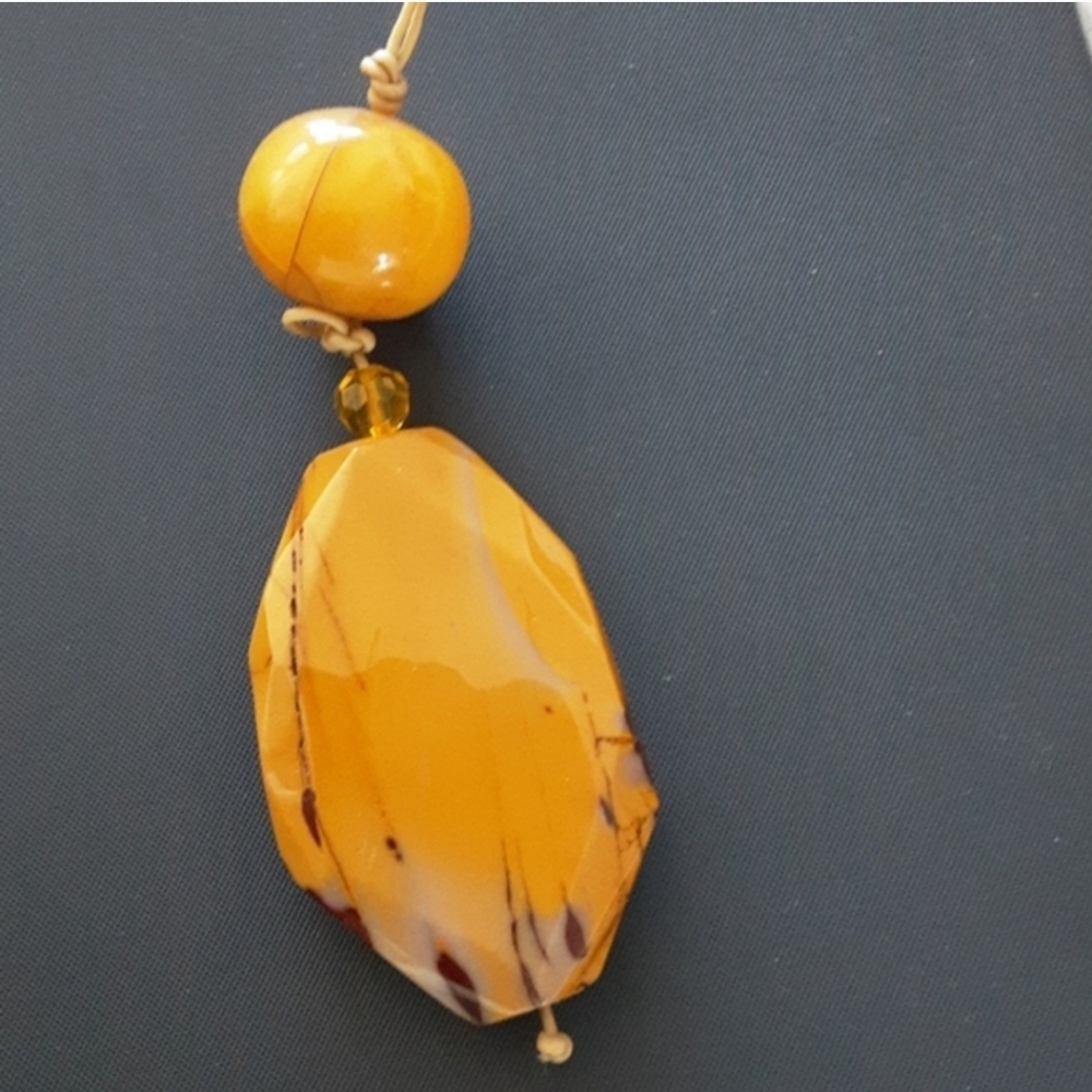 Butterscotch Amber Composite Pendant Necklace‎